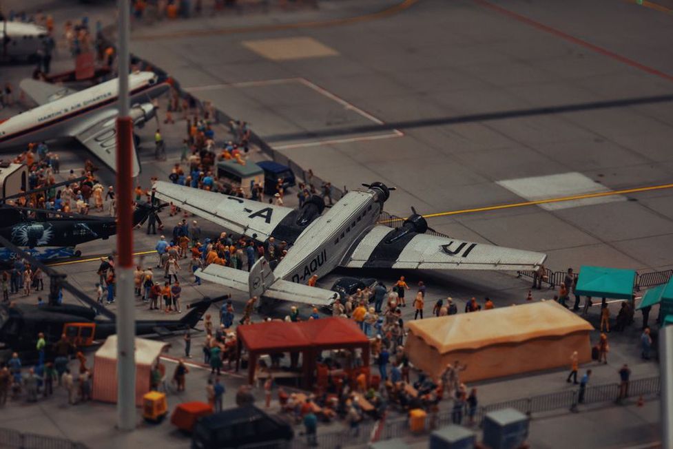 Exposition de modélisme en France avec des miniatures détaillées